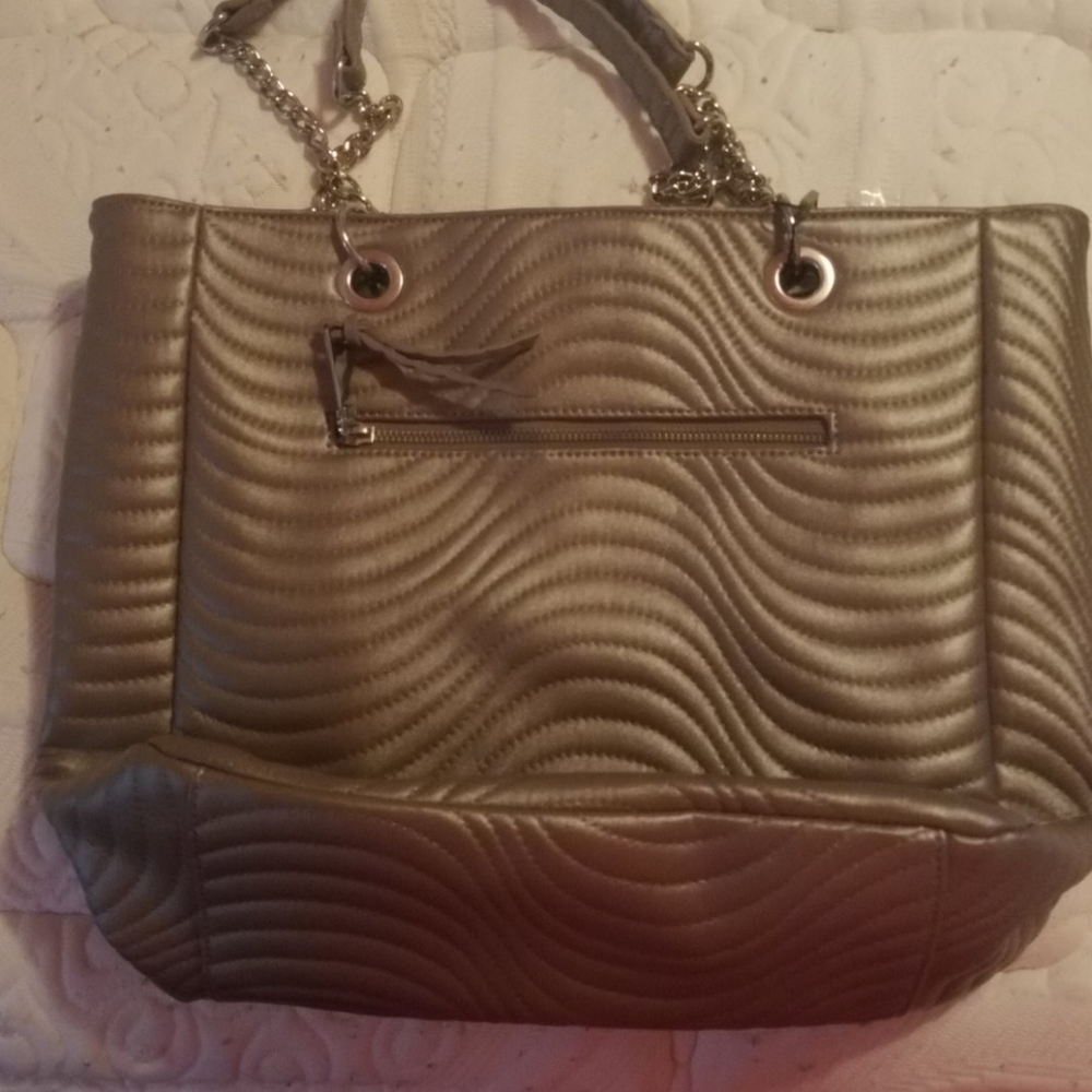 Purse - Picture 2 of 3